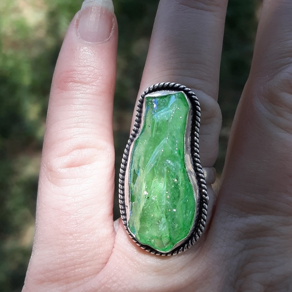 *Sale* New Rough Green Crystal Quartz 925 Silver Ring. - Picture 2 of 9